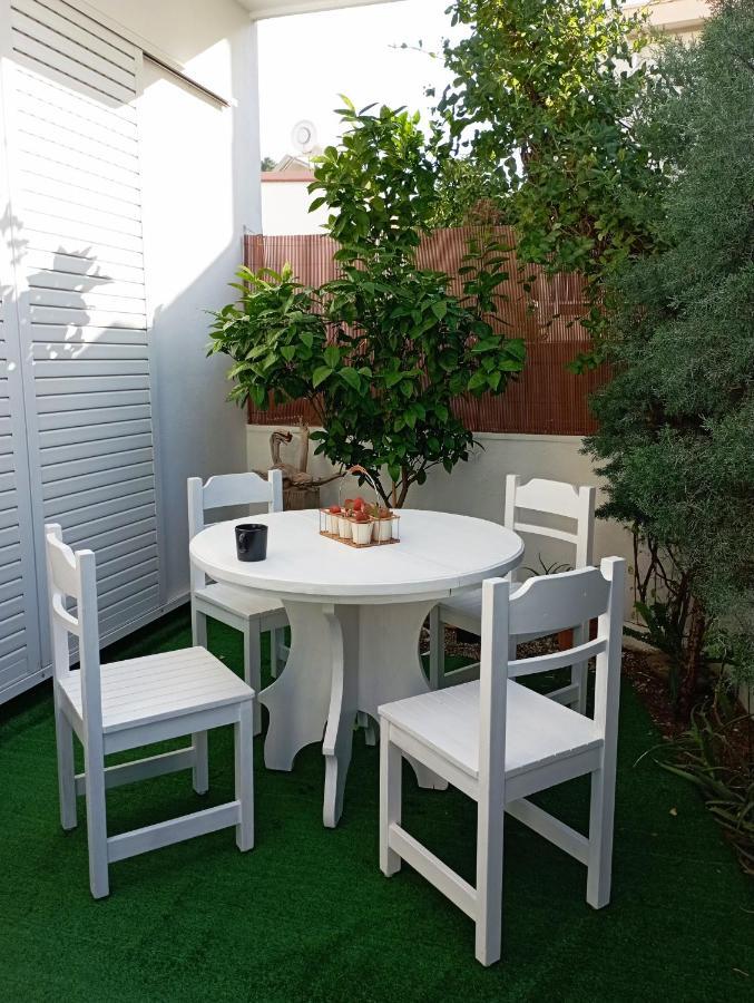 Το Διαμερισμα Τησ Μαιρησ Or Mary'S Apartment Paradeísion Exterior foto